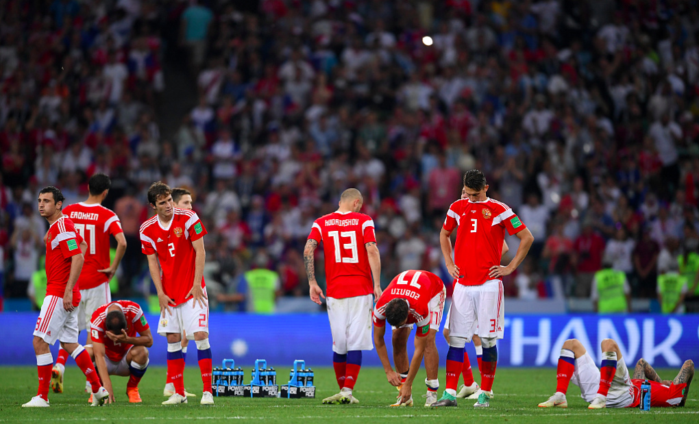 底特律活塞训练开放日；今晨遗憾出局引欢呼；欧篮联在即；纪律约束更严格的简单介绍-lol台服官网地址