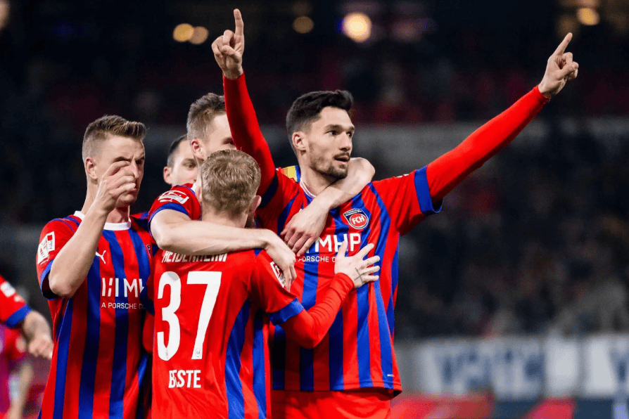 关于迈阿密热火迎德甲关键赛，加时末段防线松动，质疑声仍在，球队文化再被提及的信息