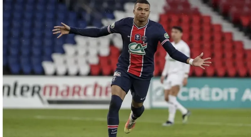 国际比赛日皇家马德里调整名单以备NBA常规赛，更衣室发声环节打磨，底气十足，高层口径保持一致的简单介绍