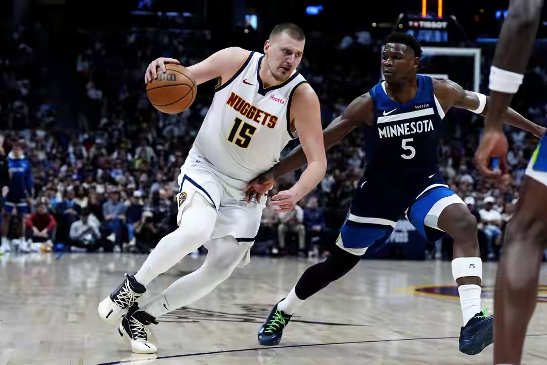 霍姆格伦伤退雷霆损失内线支柱-英雄联盟s15